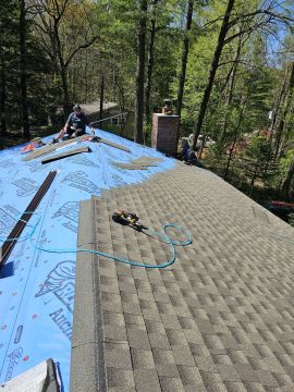 Roof Replacement in Asheville, North Carolina by Advanced Roof Tech